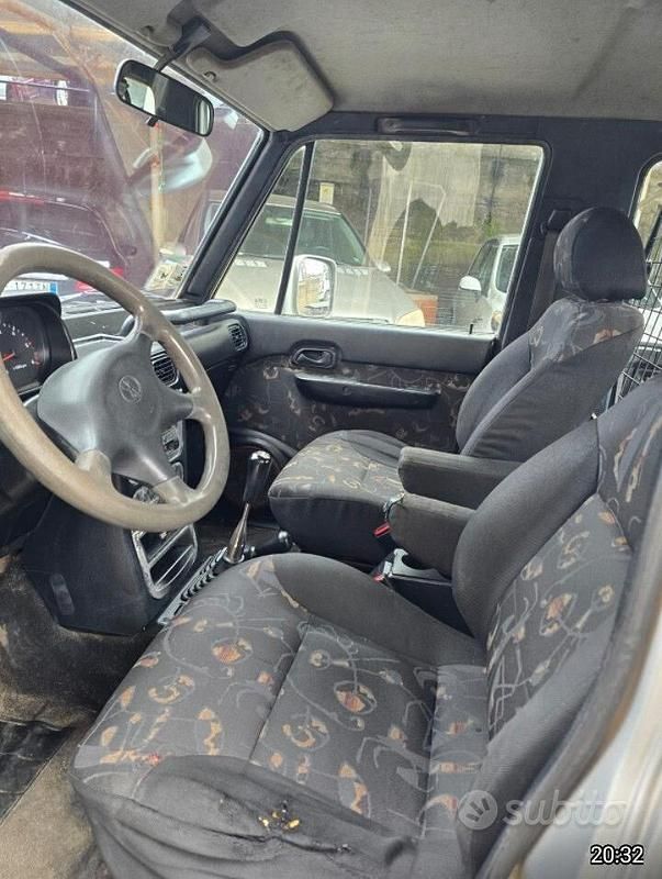 Occasion Hyundai Galloper Comfort 100 PK (73 kW) 2001 Grijs SUV