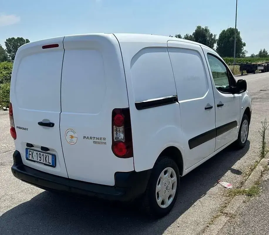 Usata Peugeot TePee Active 35 kW (48 CV) 2018 Station wagon