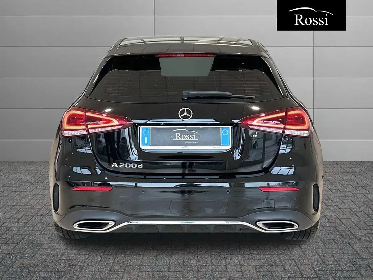 Usata Mercedes A200 Premium 150 CV (110 kW) 2022 Nero Berlina