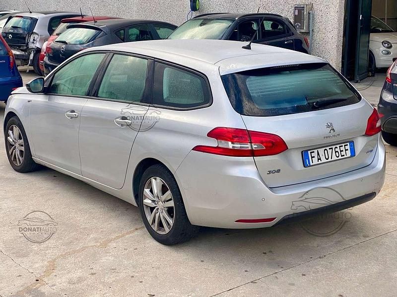 Usata Peugeot 308 SW GT-line 150 CV (110 kW) 2015 Argento Station wagon