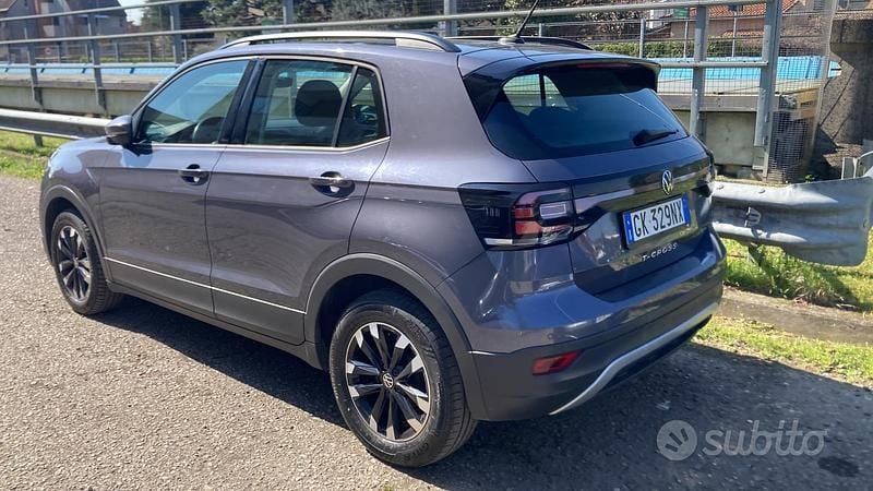Usata VW T-Cross 2022 Grigio SUV
