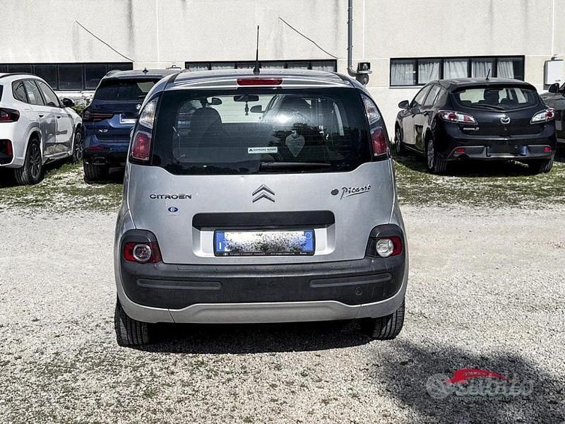 Usata Citroën C3 Picasso 95 CV (69 kW) 2010 Grigio Monovolume