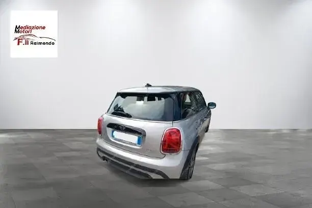 Usata Mini Cooper 136 CV (100 kW) 2023 Argento Utilitaria