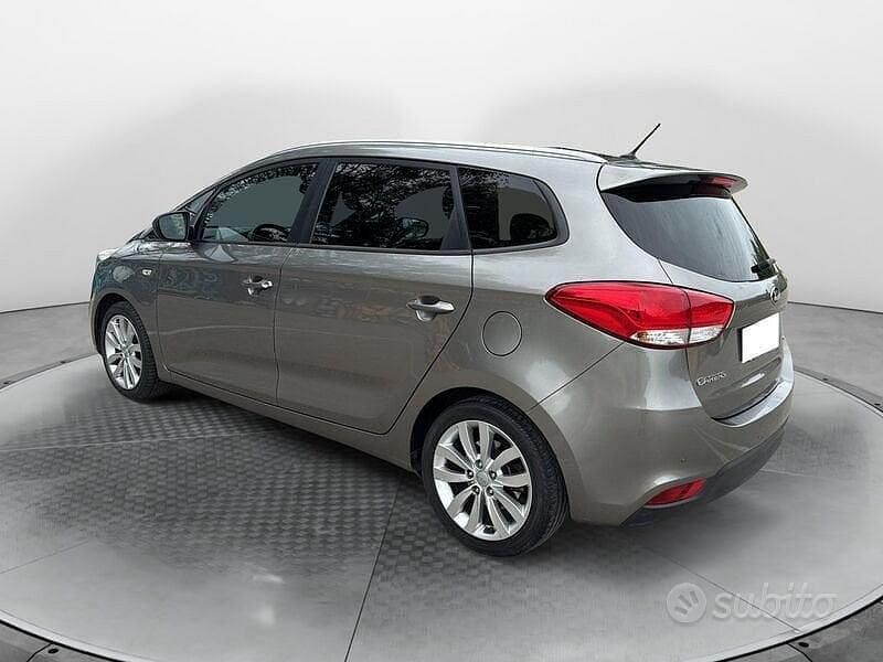 Usata Kia Carens 116 CV (85 kW) 2016 Beige Monovolume