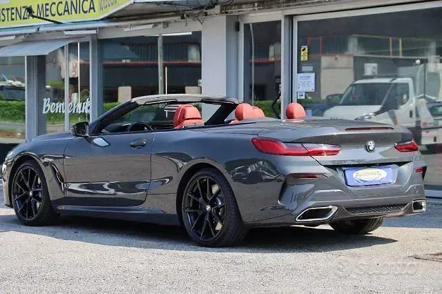 Usata BMW 840 Coupé M Sport 333 CV (244 kW) 2022 Grigio Coupé