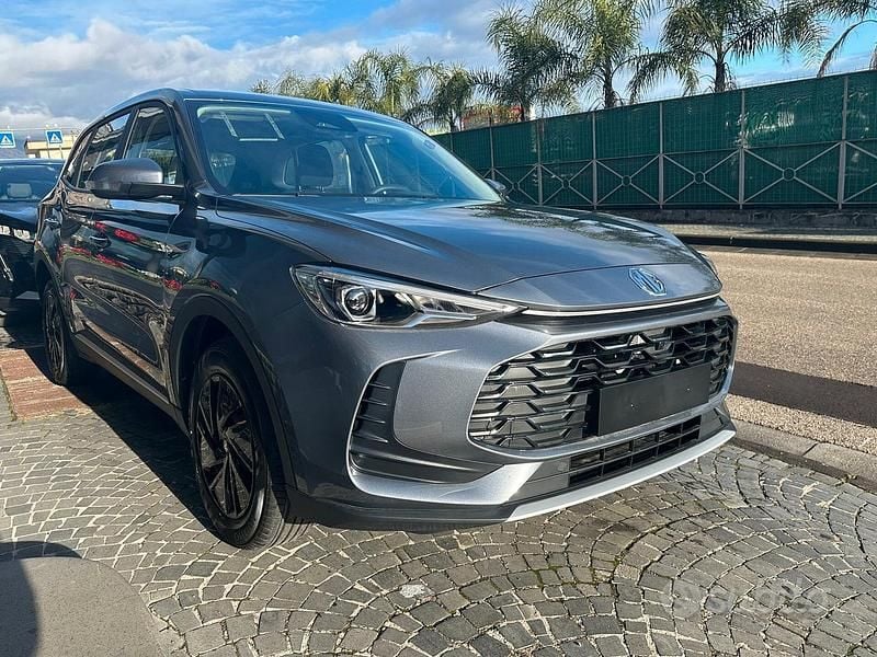 Nuova MG ZS 2025 Grigio Station wagon