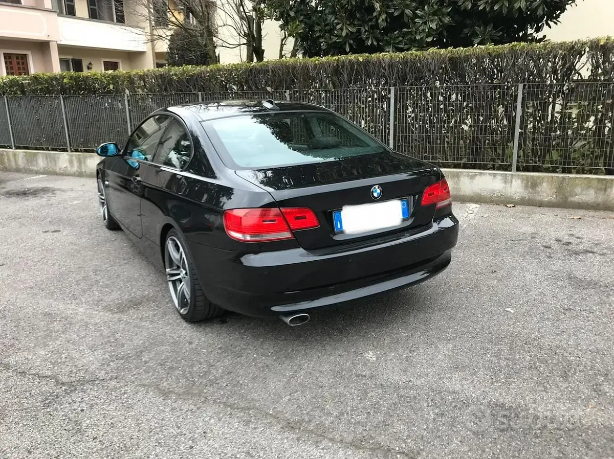 Usata BMW 320 2008 Nero Coupé