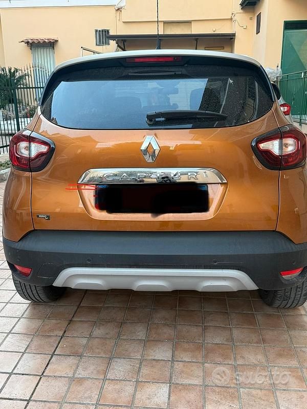 Usata Renault Captur 90 CV (66 kW) 2019 SUV