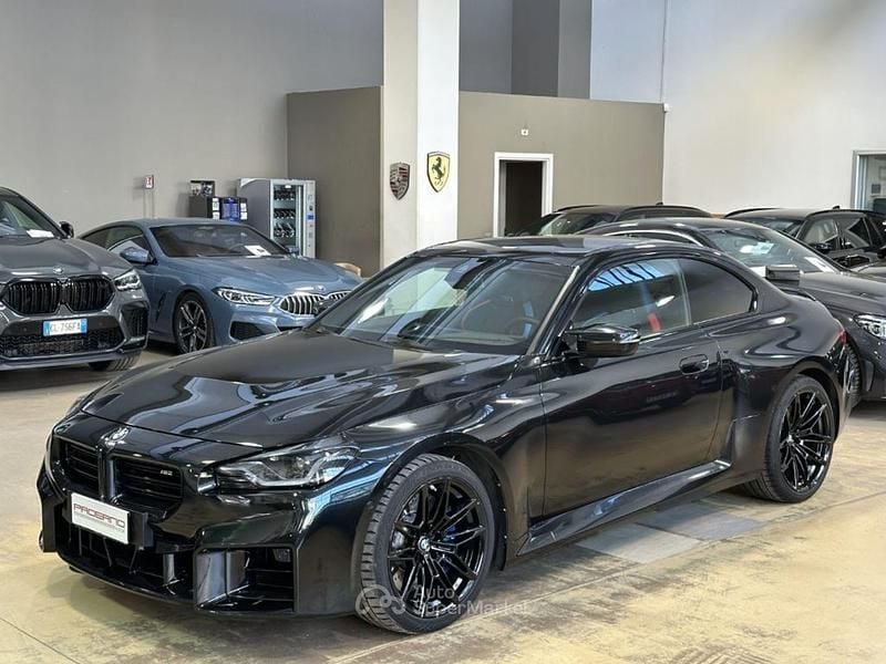 Black sapphire Usata 2023 BMW M2 Efficient Dynamics Coupé | 56.900 € (Cara) - Immagine 1/4