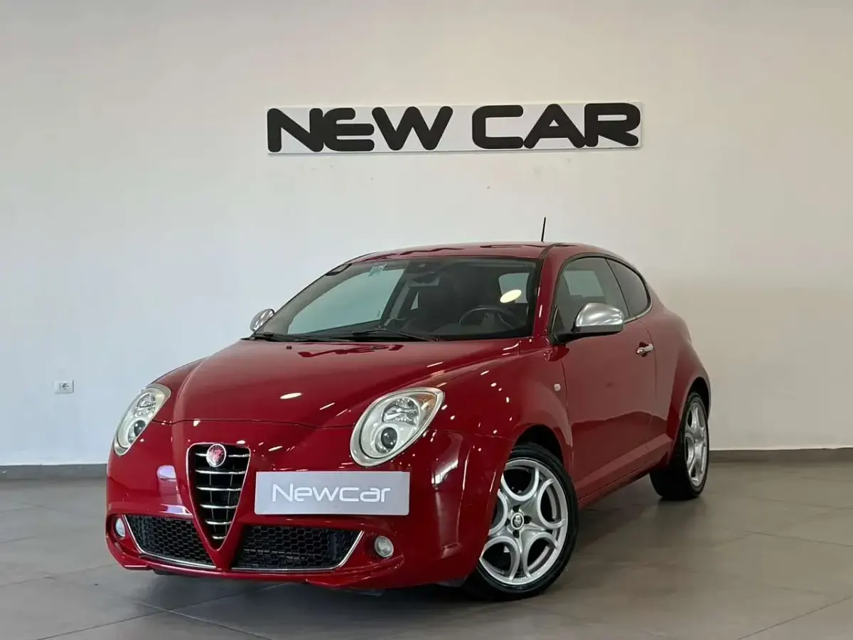 Usata Alfa Romeo MiTo Distinctive 105 CV (77 kW) 2012 Rosso Utilitaria