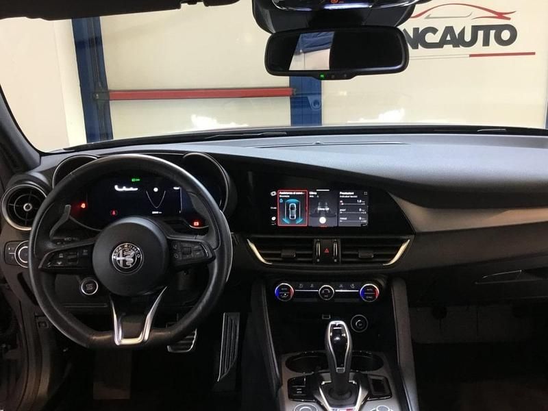 Usata Alfa Romeo Giulia Sprint 280 CV (205 kW) 2024 Grigio Berlina