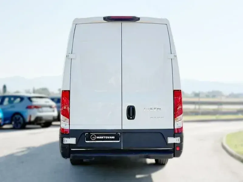 Usata Iveco Daily 155 CV (114 kW) 2024 Bianco Furgone