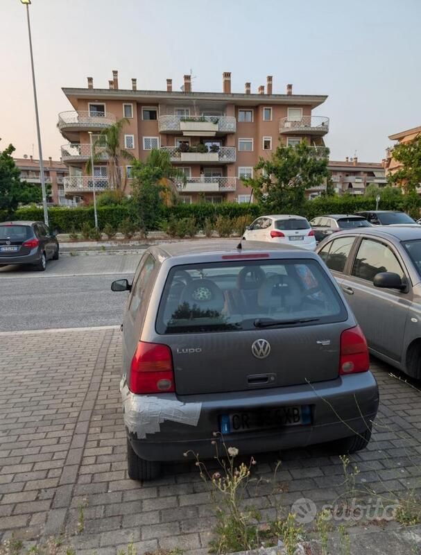 Usata VW Lupo 2001 Grigio Utilitaria