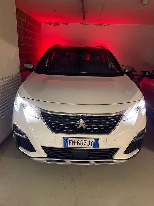 Usata Peugeot 5008 GT 181 CV (133 kW) 2018 Bianco SUV