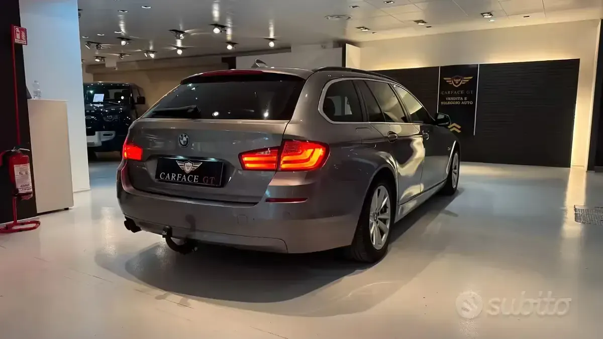 Usata BMW 520 184 CV (135 kW) 2010 Grigio Station wagon
