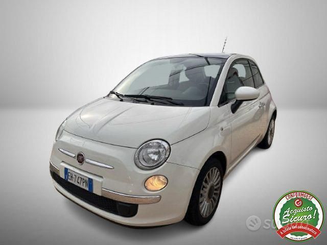 Bianco Usata 2011 Fiat 500 Lounge Due volumi | 3650 € (Ottimo prezzo) - Immagine 1/2