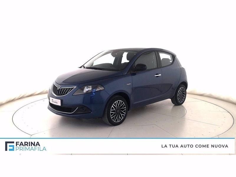 Usata Lancia Ypsilon S 69 CV (50 kW) 2024 Blu Utilitaria