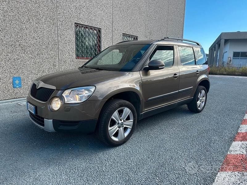 Marrone Usata 2011 Skoda Yeti Ambition SUV | 5000 € (Ottimo prezzo) - Immagine 1/4