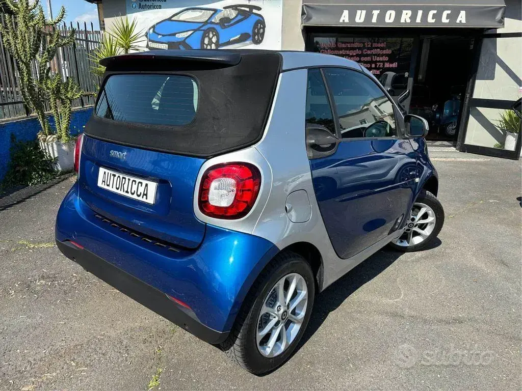 Usata Smart ForTwo Cabrio Passion 71 CV (52 kW) 2018 Blu Cabrio