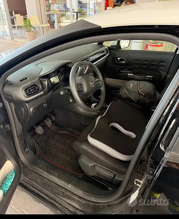 Usata Citroën C3 83 CV (61 kW) 2022 Nero Utilitaria