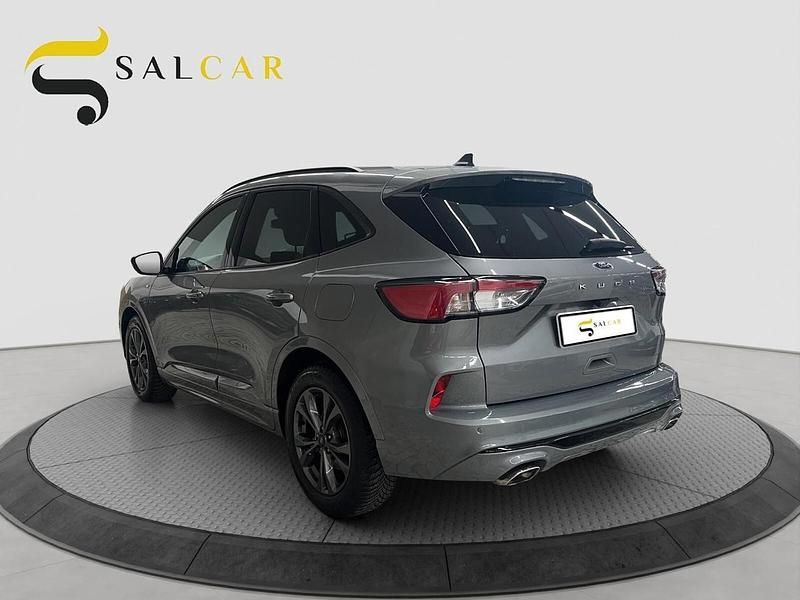 Usata Ford Kuga ST-Line X 120 CV (88 kW) 2021 Grigio SUV