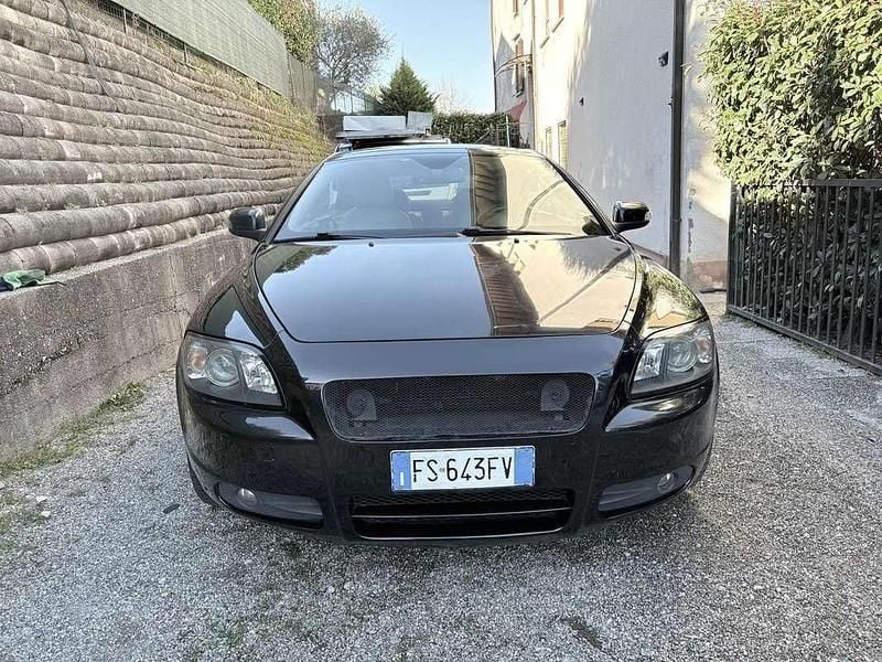 Usata Volvo C70 Summum 180 CV (132 kW) 2008 Nero Cabrio