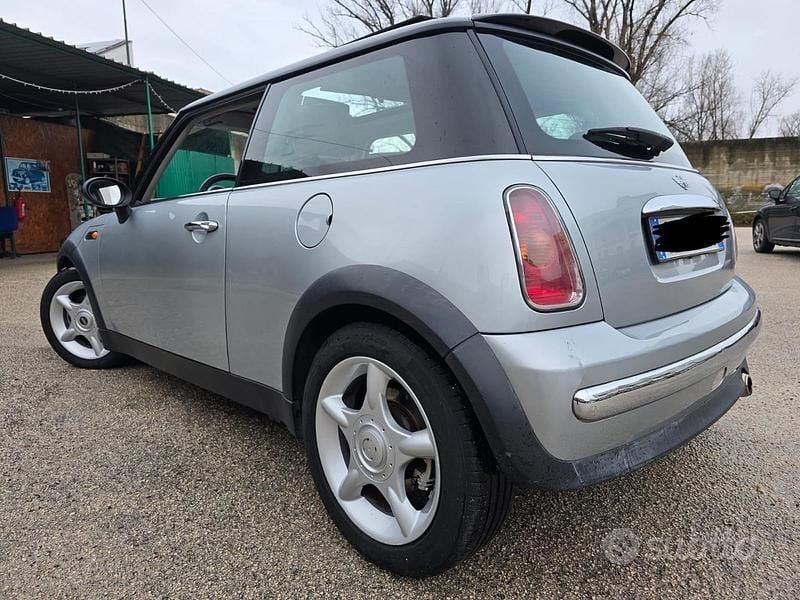 Occasion Mini Cooper 116 ch (85 kW) 2004 Gris Citadine