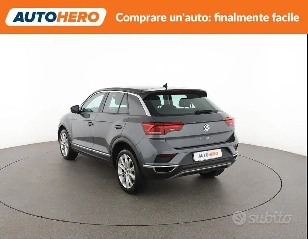 Usata VW T-Roc Advance 116 CV (85 kW) 2019 Grigio SUV