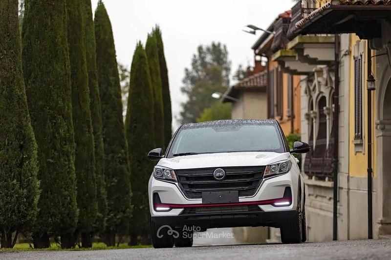 Nuova Cirelli 2 95 CV (69 kW) 2025 Nero SUV