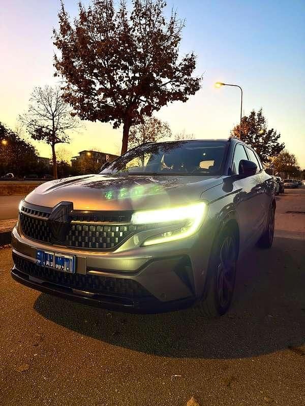 Usata Renault Austral Iconic Esprit Alpine 131 CV (96 kW) 2023 SUV