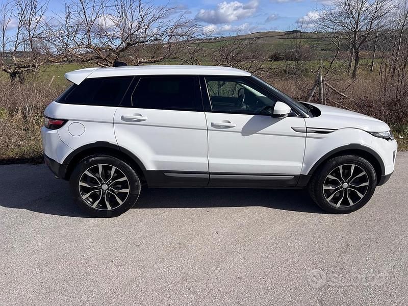 Usata Land Rover Range Rover evoque 150 CV (110 kW) 2016 Station wagon