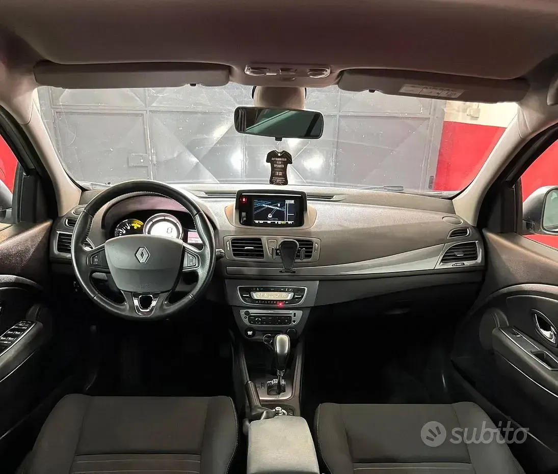 Usata Renault Mégane GrandTour 110 CV (80 kW) 2016 Bianco Station wagon