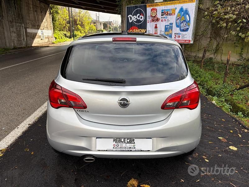 Usata Opel Corsa 69 CV (50 kW) 2017 Grigio Berlina