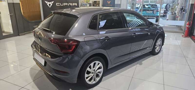 Usata VW Polo Style 95 CV (69 kW) 2022 Grigio Berlina
