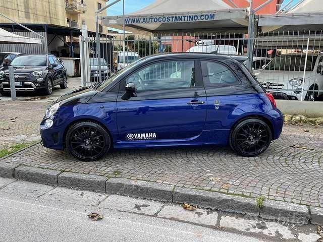 Usata Abarth 595 165 CV (121 kW) 2021 Blu Utilitaria