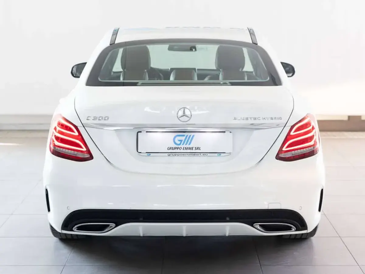 Usata Mercedes C300 Premium 204 CV (150 kW) 2016 Bianco Berlina