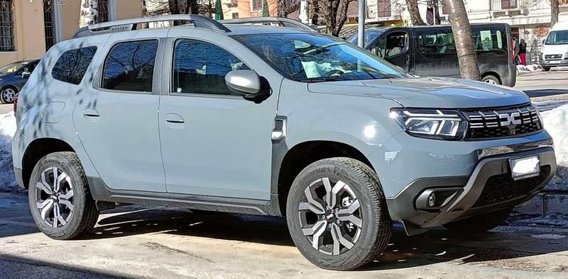 Usata Dacia Duster Journey 101 CV (74 kW) 2023 SUV