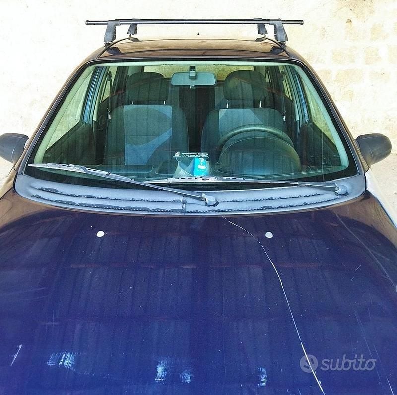 Usata Opel Corsa 67 CV (49 kW) 2000 Blu Berlina