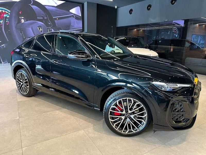 Nero metallizzato Nuova 2025 Audi Q5 S-Line SUV | 82.990 € (Molto cara) - Immagine 1/4