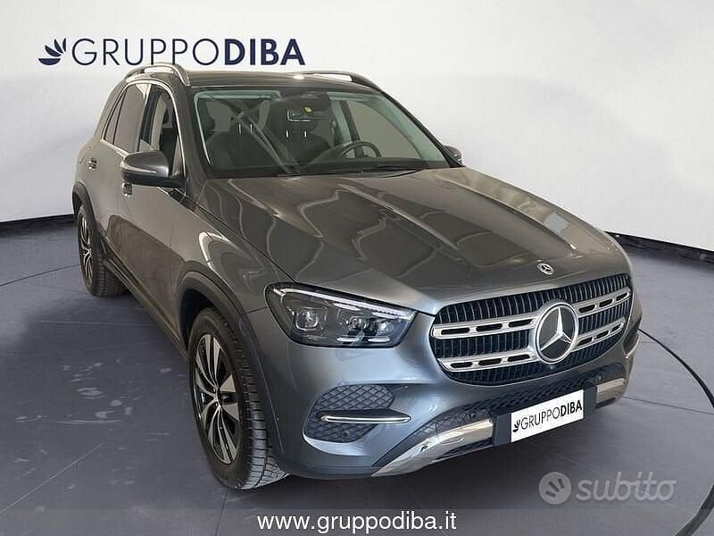 Usata Mercedes GLE300 Advanced 269 CV (197 kW) 2024 Grigio SUV