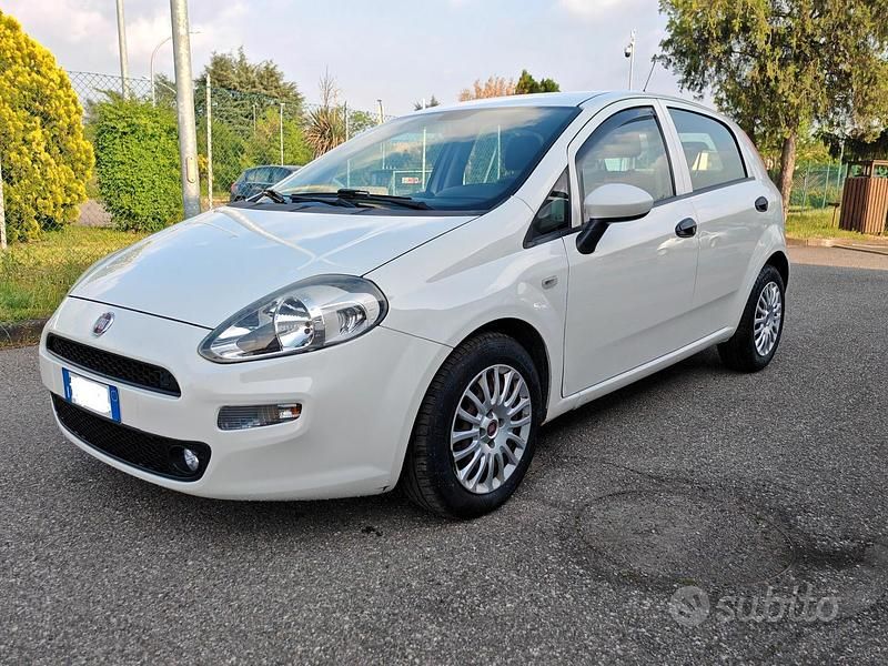 Occasion Fiat Punto Street 95 ch (69 kW) 2017 Blanc Citadine