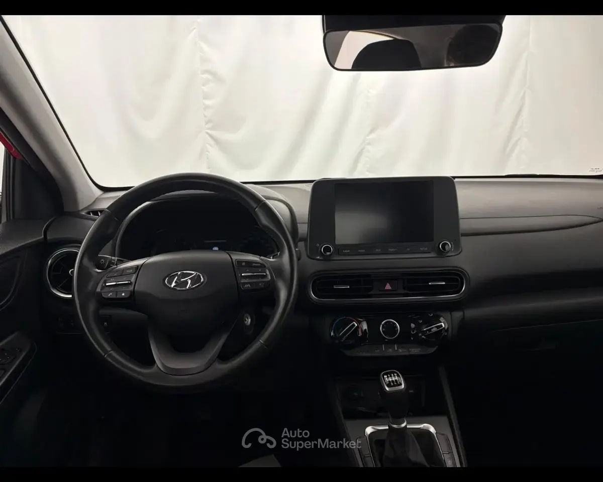 Usata Hyundai Kona 120 CV (88 kW) 2022 Rosso SUV
