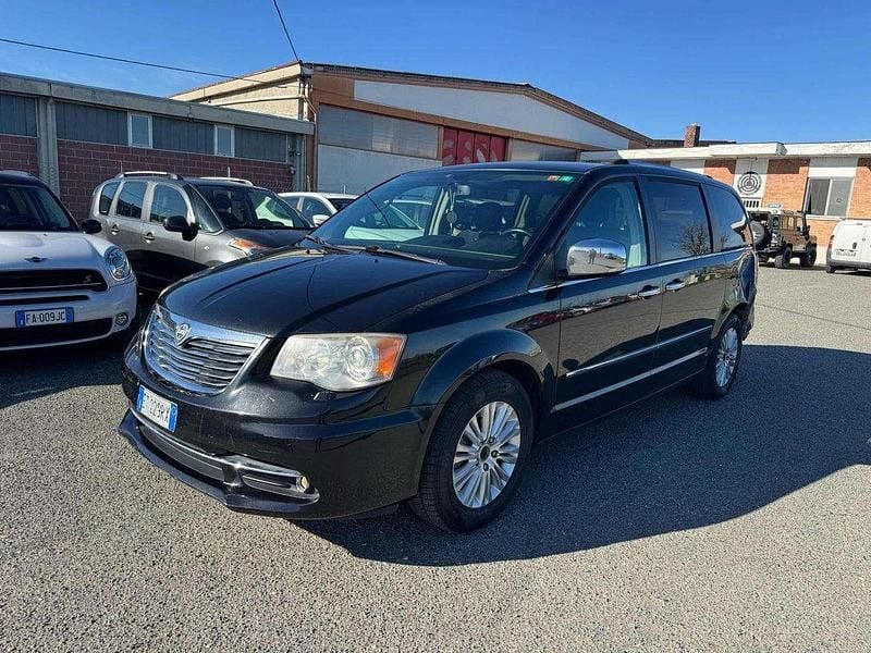 Usata Lancia Voyager Platinum 177 CV (130 kW) 2014 Nero Monovolume