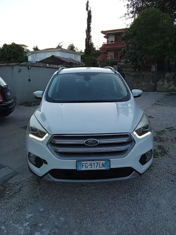 Usata Ford Kuga Business Edition 120 CV (88 kW) 2016 SUV