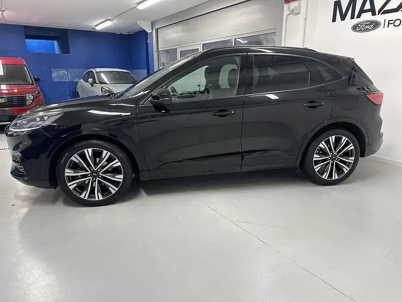Usata Ford Kuga ST-Line X 120 CV (88 kW) 2022 Nero SUV