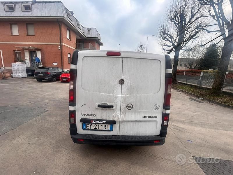 Occasion Opel Vivaro 116 ch (85 kW) 2015 Monospace