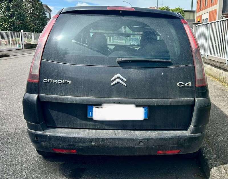 Nero Usata 2010 Citroën Grand C4 Picasso Monovolume | 1200 € - Immagine 1/4