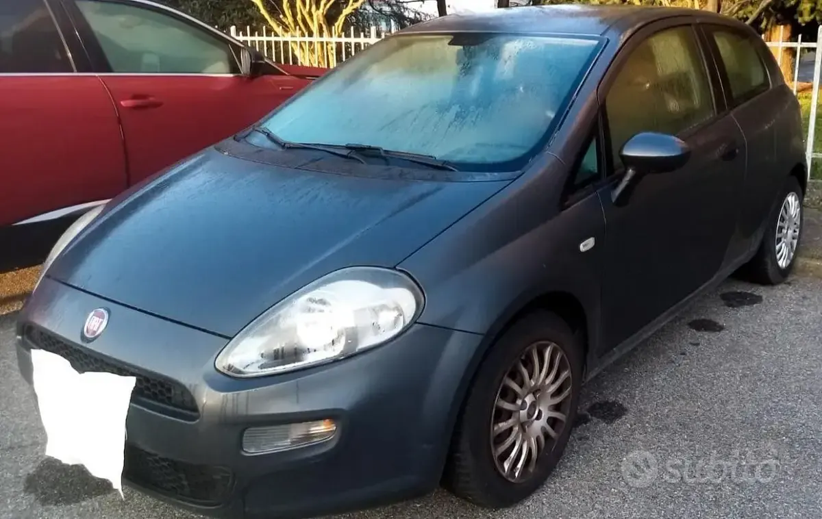 Usata Fiat Punto Street 75 CV (55 kW) 2015 Grigio Utilitaria