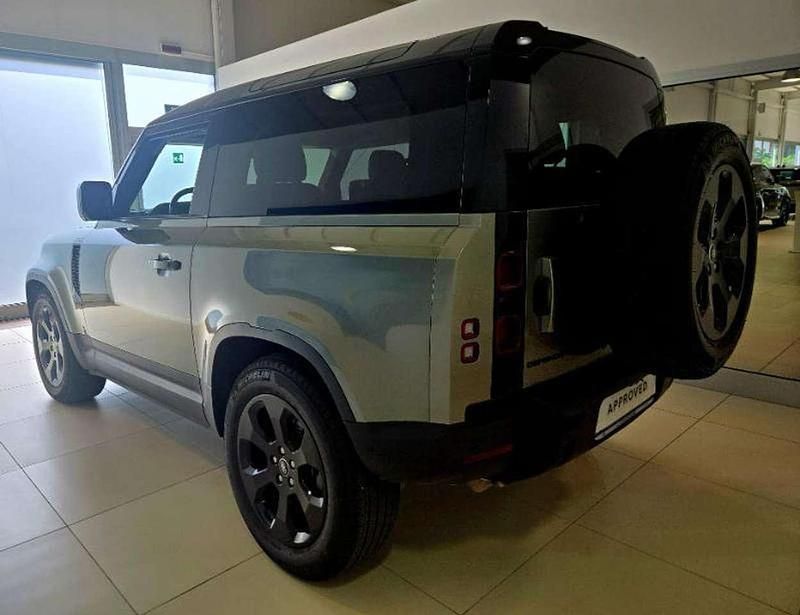 Käytetty Land Rover Defender SE 200 HP (147 kW) 2023 Other Katumaasturi
