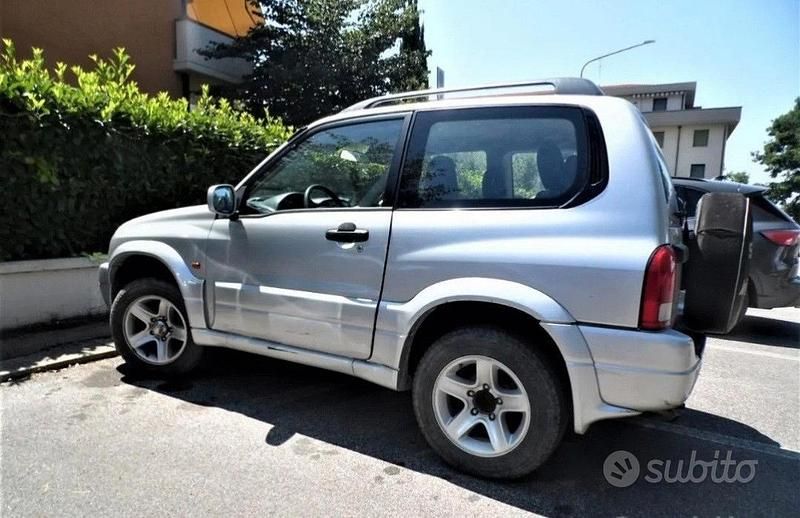 Usata Suzuki Grand Vitara 2003 SUV